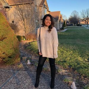 Meet your Posher, Celine